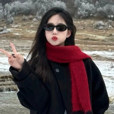 抓着彩虹的男人