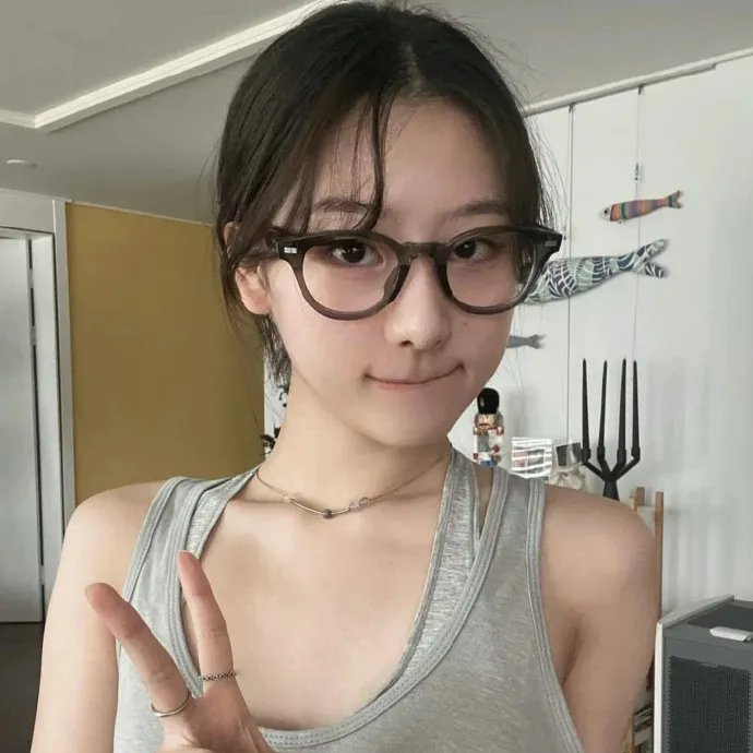让叶兰在空中飞舞